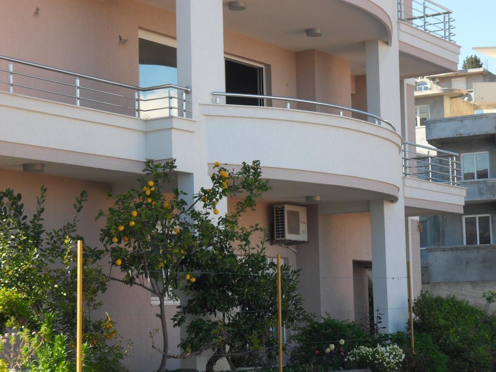 Apartment Petrovic Ulcinj Exteriör bild