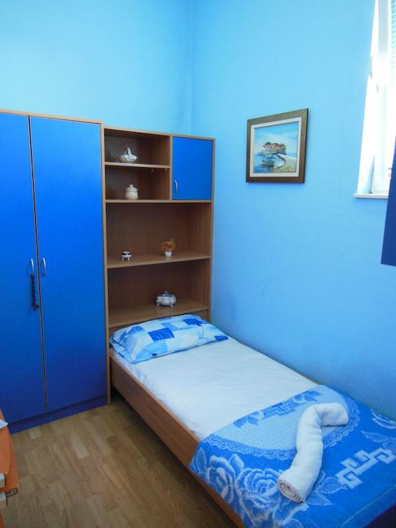Apartment Petrovic Ulcinj Exteriör bild