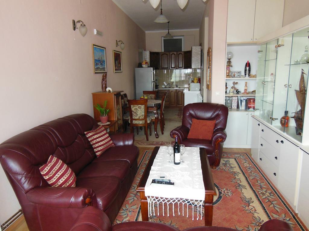 Apartment Petrovic Ulcinj Exteriör bild